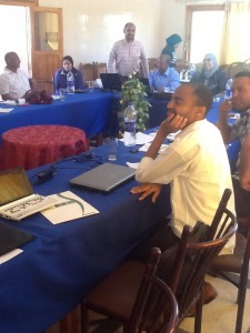 946417_482307225176114_1548381628_n