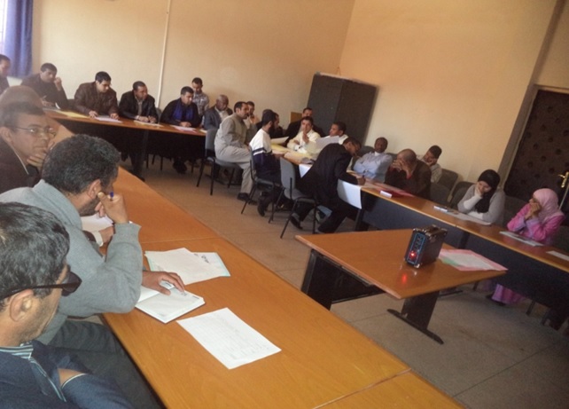 العاملون بمقر النيابة الإقليمية، المفتشون ومستشاري التوجيه التربوي في اللقاء الإقليمي الأول حول التدابير ذات الأولوية بزاكورة -2