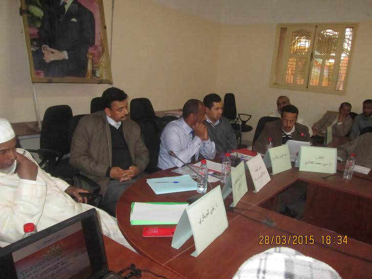 في ندوة علمية بتاكونيت باحثون يدعون إلى ضرورة الاهتمام بالتراث الدرعي -3