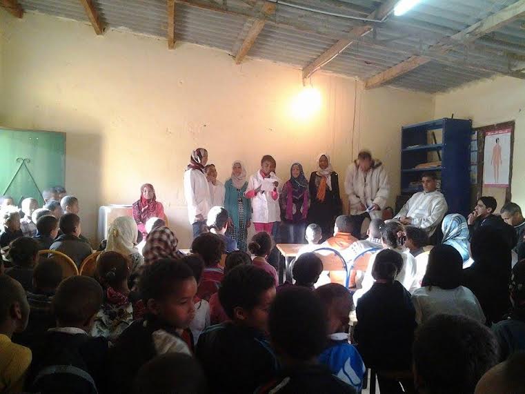 مجموعة مدارس بني علي تخلد اليوم العالمي للشعر و اليوم العالمي للأم