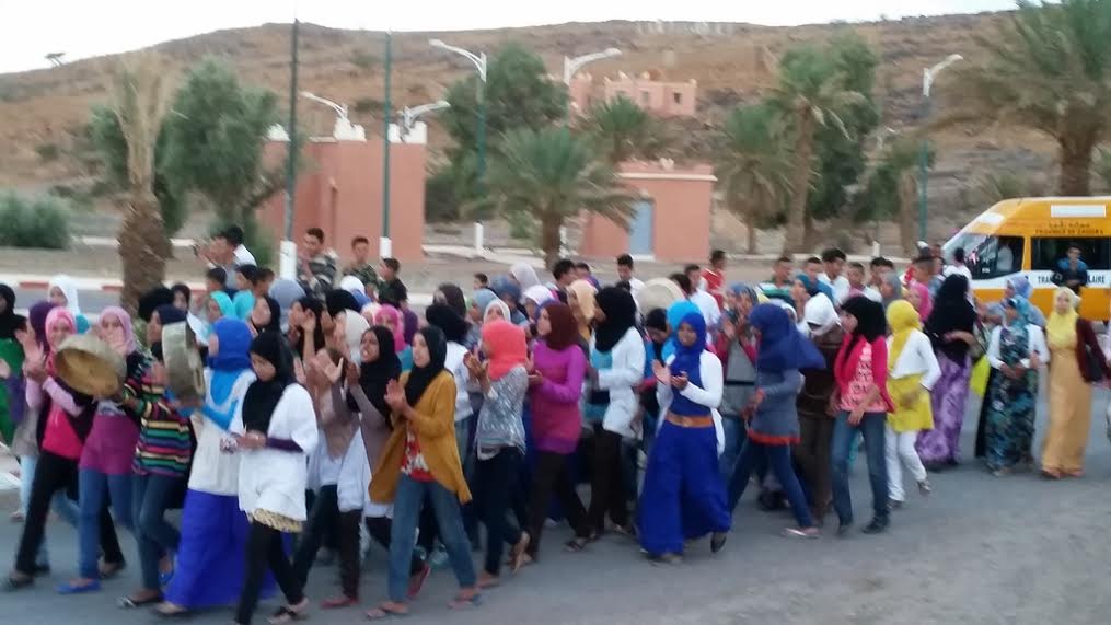 فريق دار الطالبة تازارين يحظى باستقبال جماهيري عند عودته باللقب الوطني من أكادير