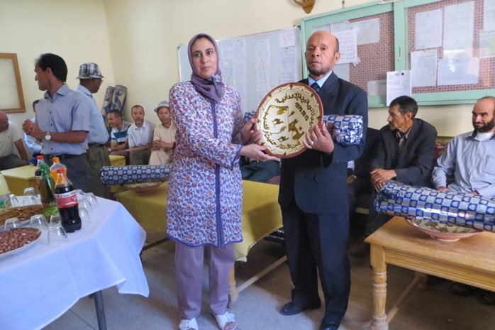 الثانوية الإعدادية درعة بنيابة زاكورة تحتفي بمتقاعديها 3