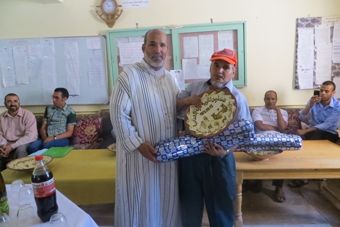 الثانوية الإعدادية درعة بنيابة زاكورة تحتفي بمتقاعديها 4