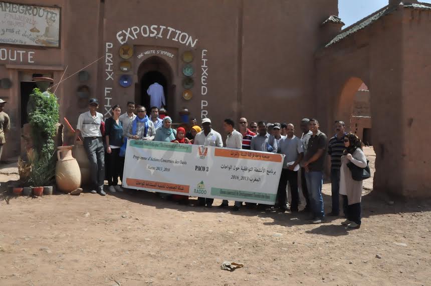 رحلة دراسية لتبادل الخبرات و التجارب بين الفاعلين الجمعويين الواحيين بزاكورة حول تثمين الإمكانيات و المنتوجات المحلية بزاكورة-3