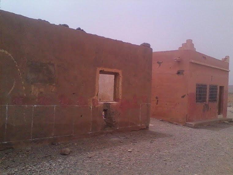 مدرسة بوهكو  باكنيون متششقة والتلاميذ والآباء يناشدون المسؤولين برفع الخطر