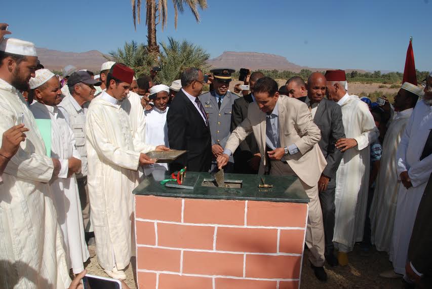 وضع الحجر الأساسي لمنشاة فنية على وادي درعة بجماعة بوزروال -3