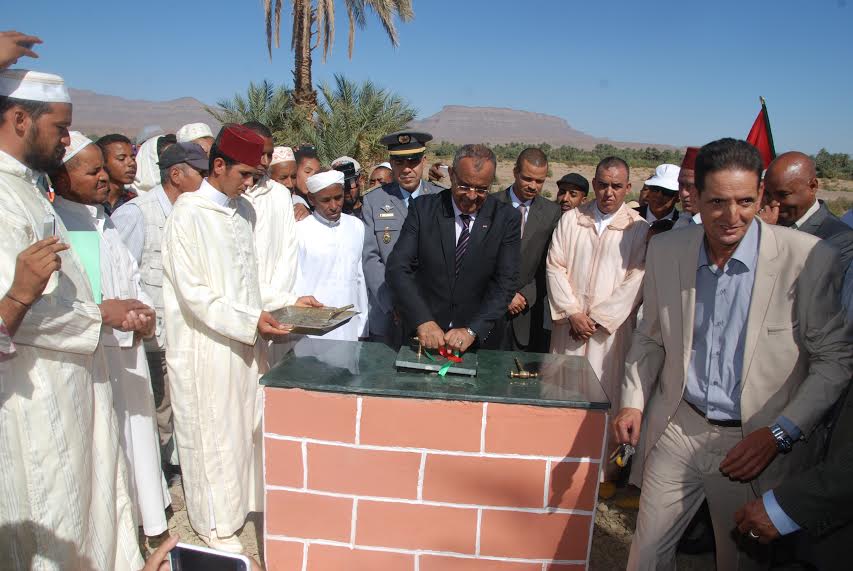 وضع الحجر الأساسي لمنشاة فنية على وادي درعة بجماعة بوزروال