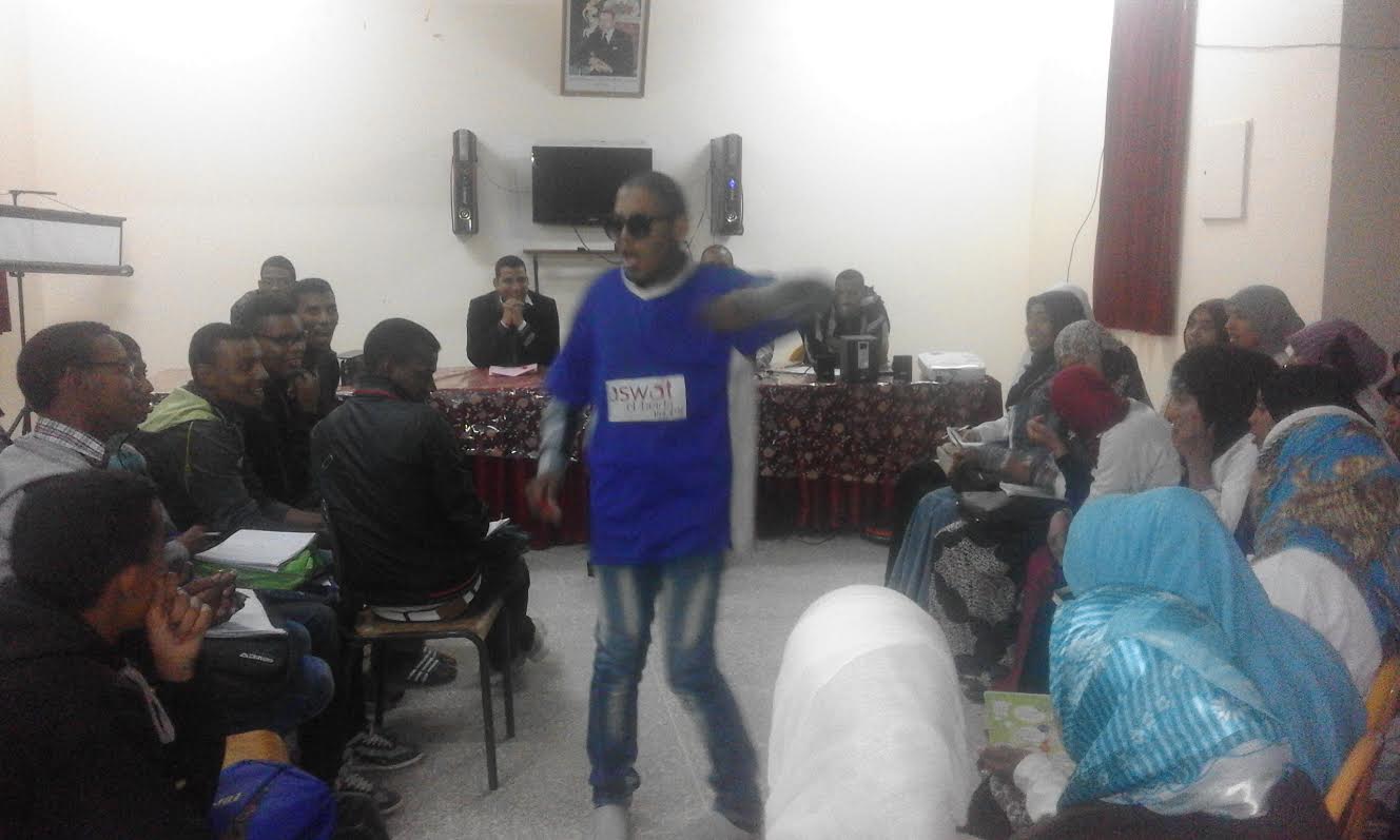 تلاميذ الخوارزمي يناقشون واقع حقوق الطفل بأكدز-2