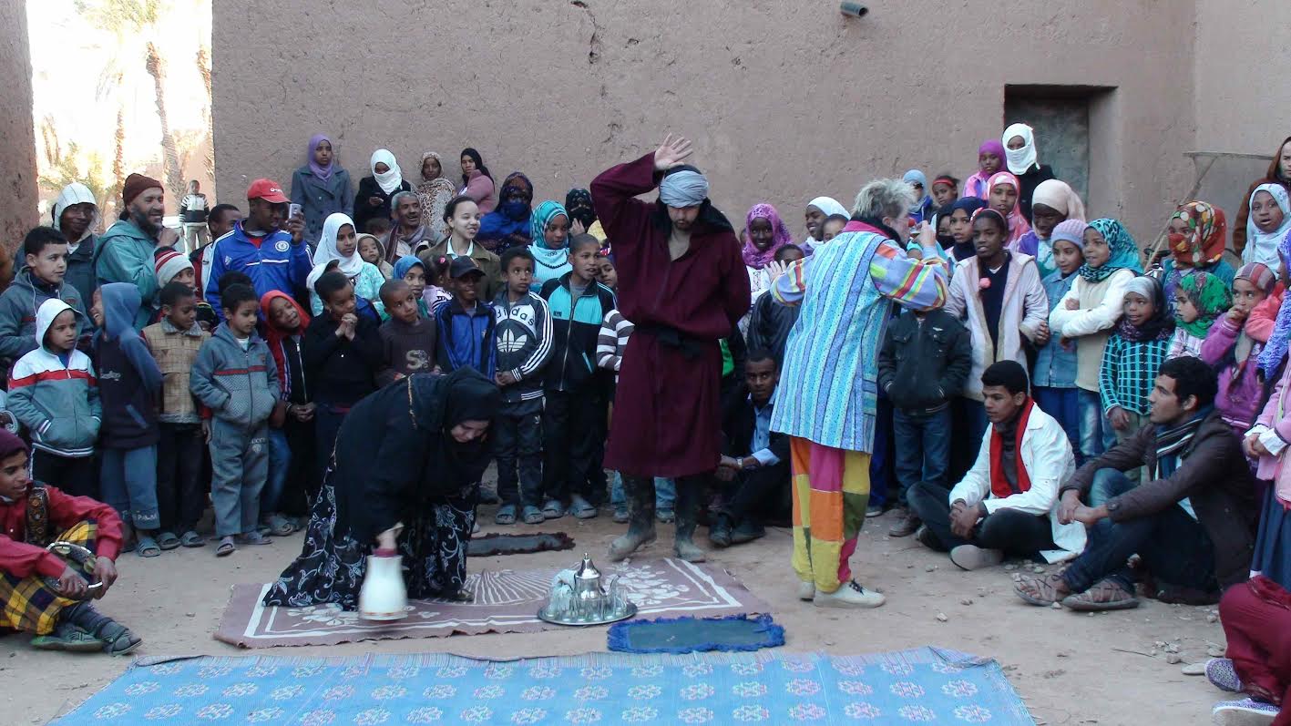 جمعية الفينيق بزاكورة تقرب مسرح الحلقة من ساكنة جماعة الروحا