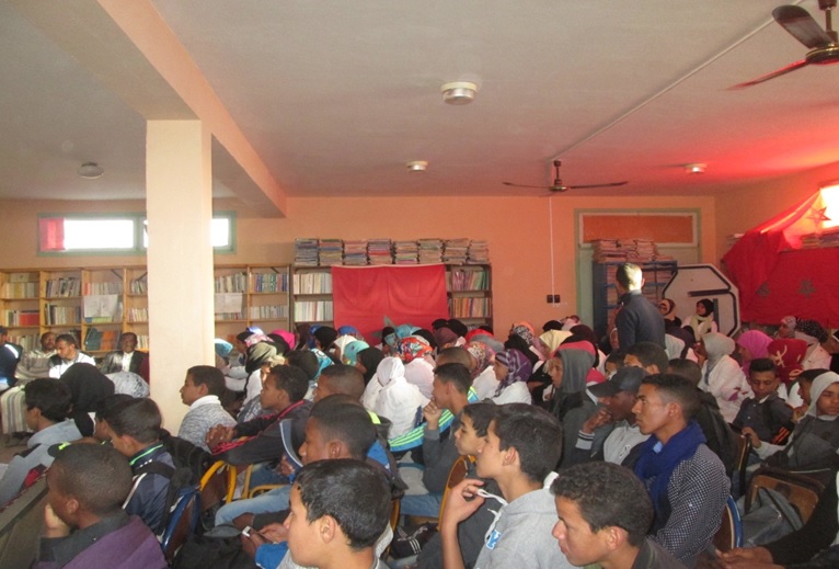 احتفاء ثانوية سيدي صالح التأهيلية بتاكونيت باليوم العالمي للشعر -6