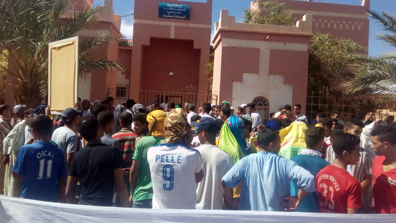 الترامي على الأراضي السلالية تشعل فتيل الإحتجاجات في اسكجور-4