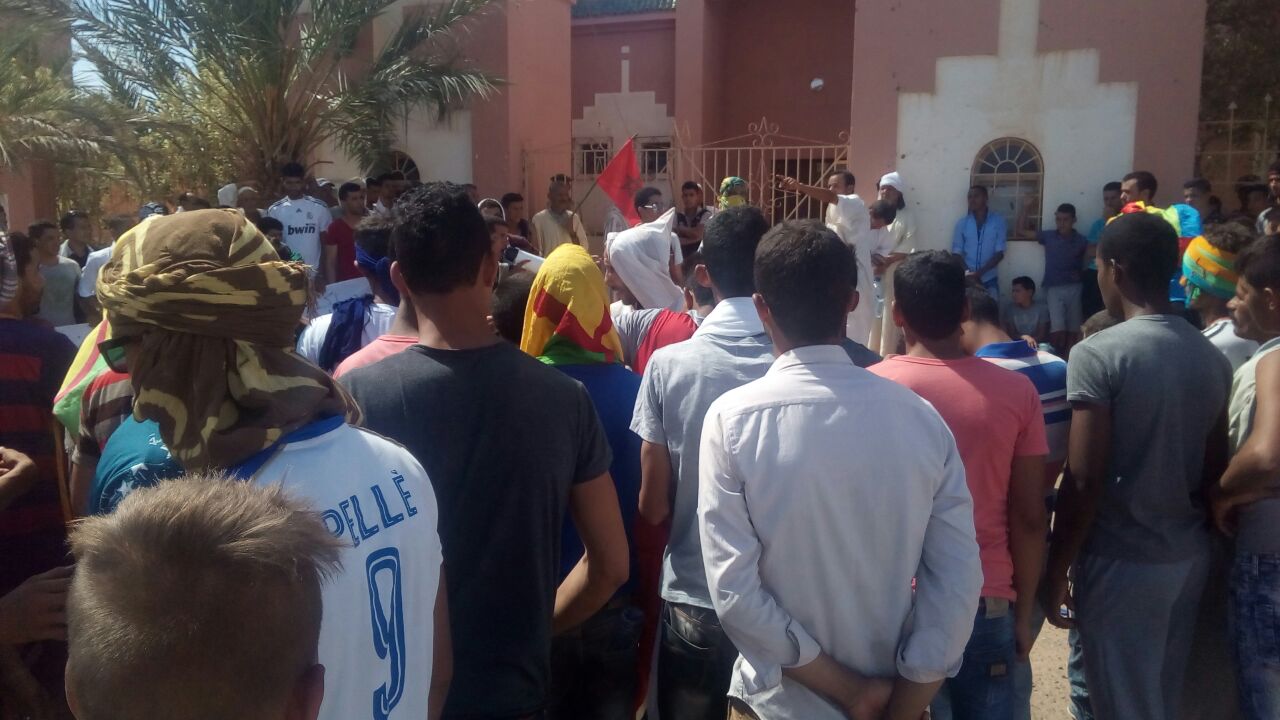 الترامي على الأراضي السلالية تشعل فتيل الإحتجاجات في اسكجور-5