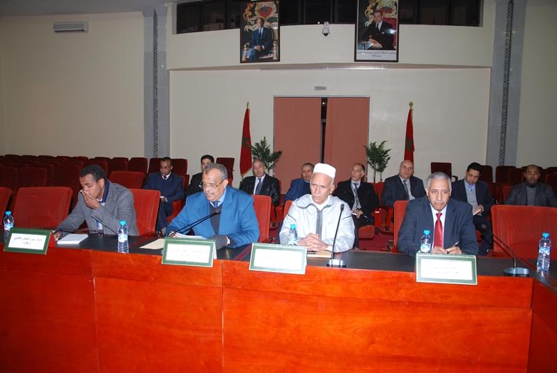 يوم دراسي حول دور التخطيط في انجاز برنامج تنمية الاقليم جمع العامل برؤساء الجماعات وبرلمانيي زاكورة-3