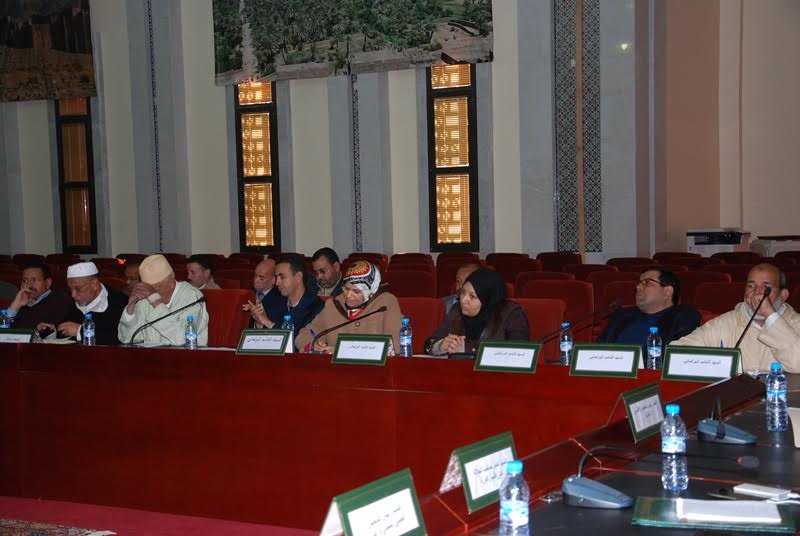 يوم دراسي حول دور التخطيط في انجاز برنامج تنمية الاقليم جمع العامل برؤساء الجماعات وبرلمانيي زاكورة-4