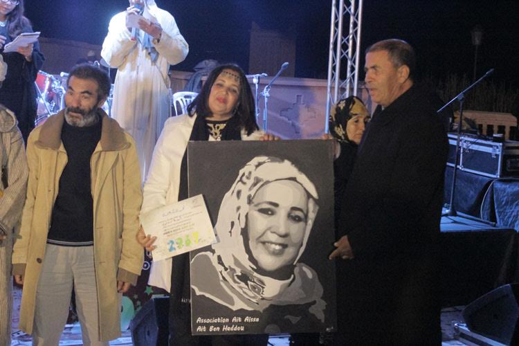جمعية أيت عيسى تكرم وجوه فنية بمناسبة السنة الأمازيغية الجديدة-1