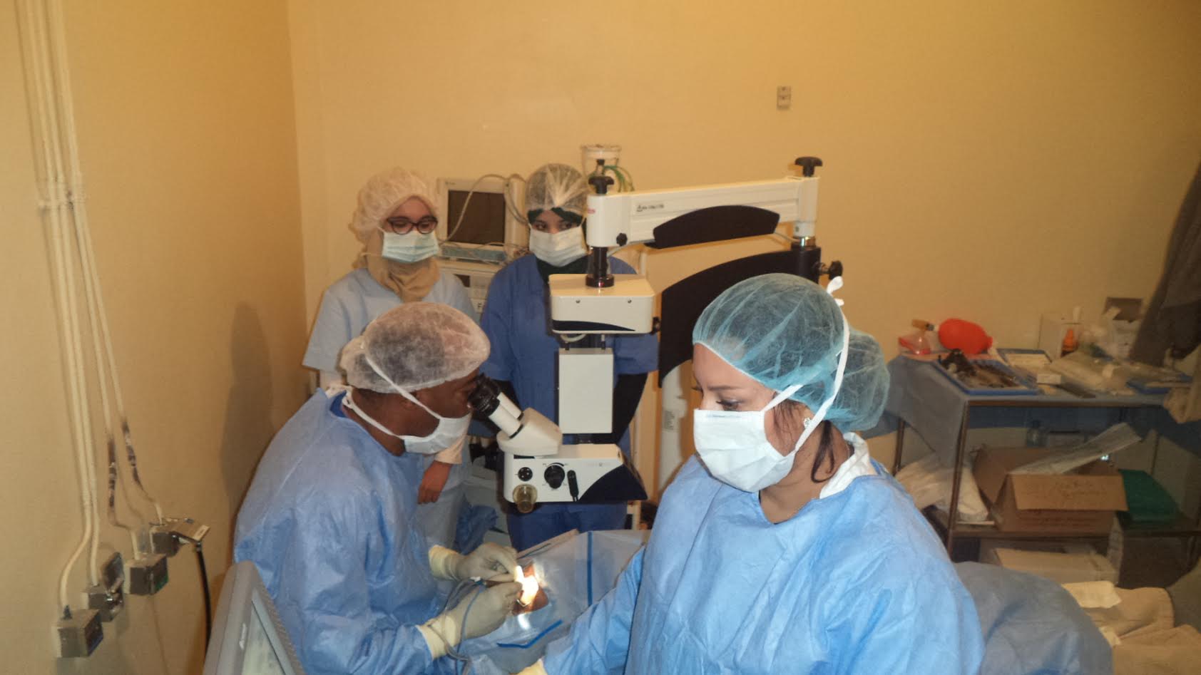 حصيلة وصور القالة الطبية لفحصص العيون وجراحة الجلالة المنظمة باقليم زاكورة-4