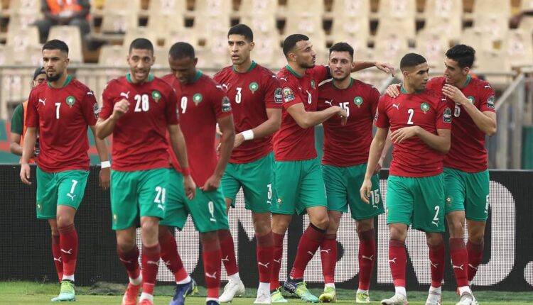 المنتخب المغربي يُحقق فوزه الثاني بـ”الكان” ضد نظيره جزر القمر و يحجز ثاني مقعد لثمن نهائي المنافسة